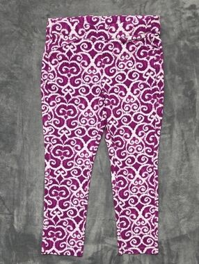 Women's Crop Pull on pants in Purple Scroll Print Sz 1P(MP)
